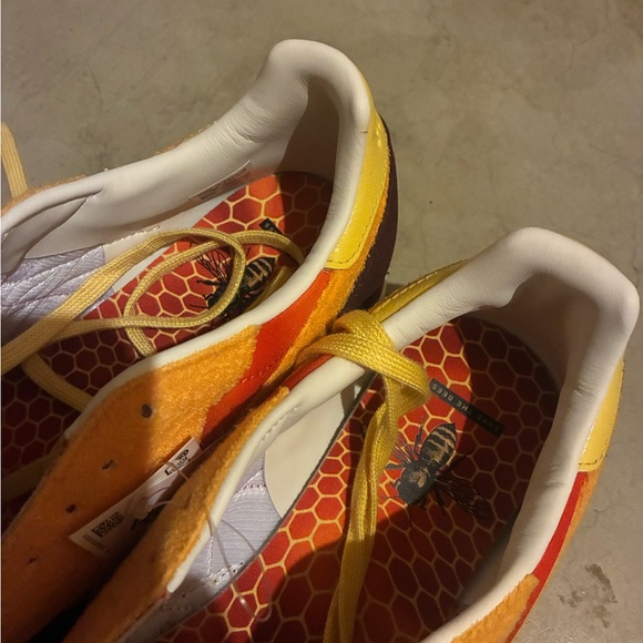 Reebok Men's Sneakers - Red and Yellow - Picture 3 of 6